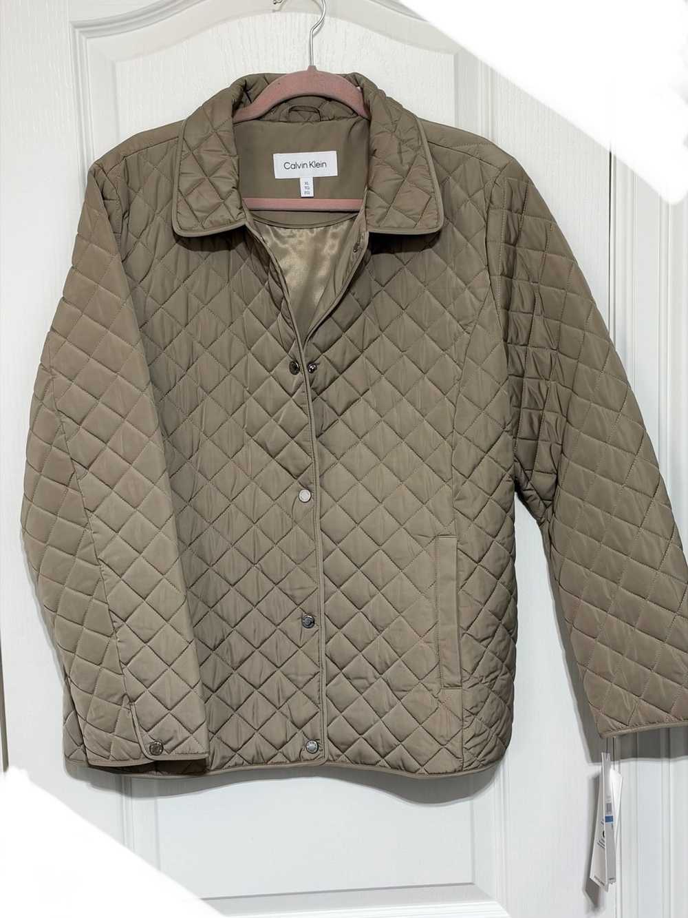 CALVIN KLEIN Quilted Jacket with Diamond Pattern in Taupe